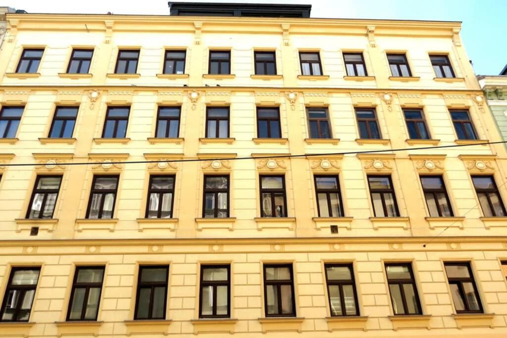 Centrally & Comfortable Apartment Vienna Exterior photo